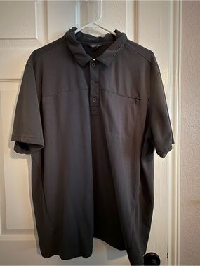 Eddie Bauer Men's Short-Sleeve Polo - Charcoal Gray